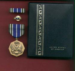 Army Achievement Award medal in case with ribbon bar and lapel pin